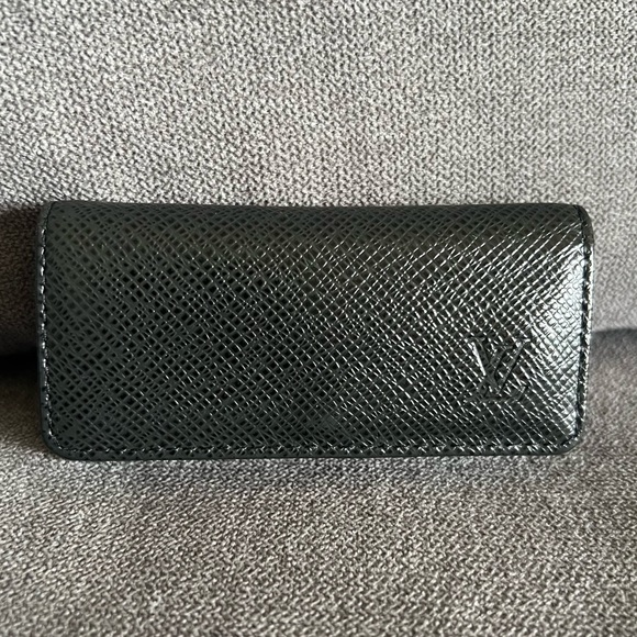 Louis Vuitton Handbags - LOUIS VUITTON KEY HOLDER